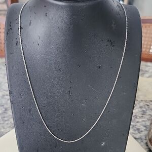 Elegant Sterling Silver Chain Necklace 18 Inches